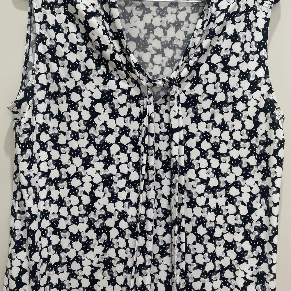 Karl Lagerfeld Women's Blouse Top Large Black White Sleeveless V-Neck XL